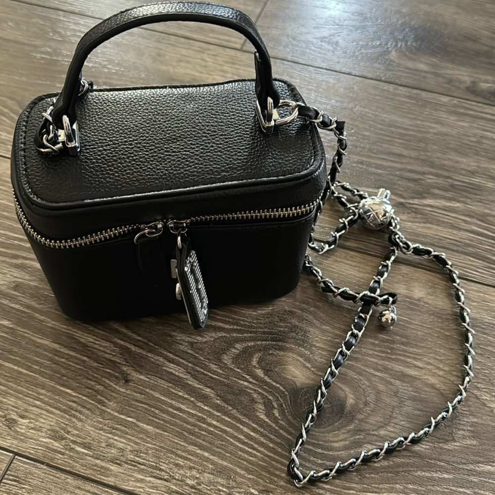 Trendy handbag